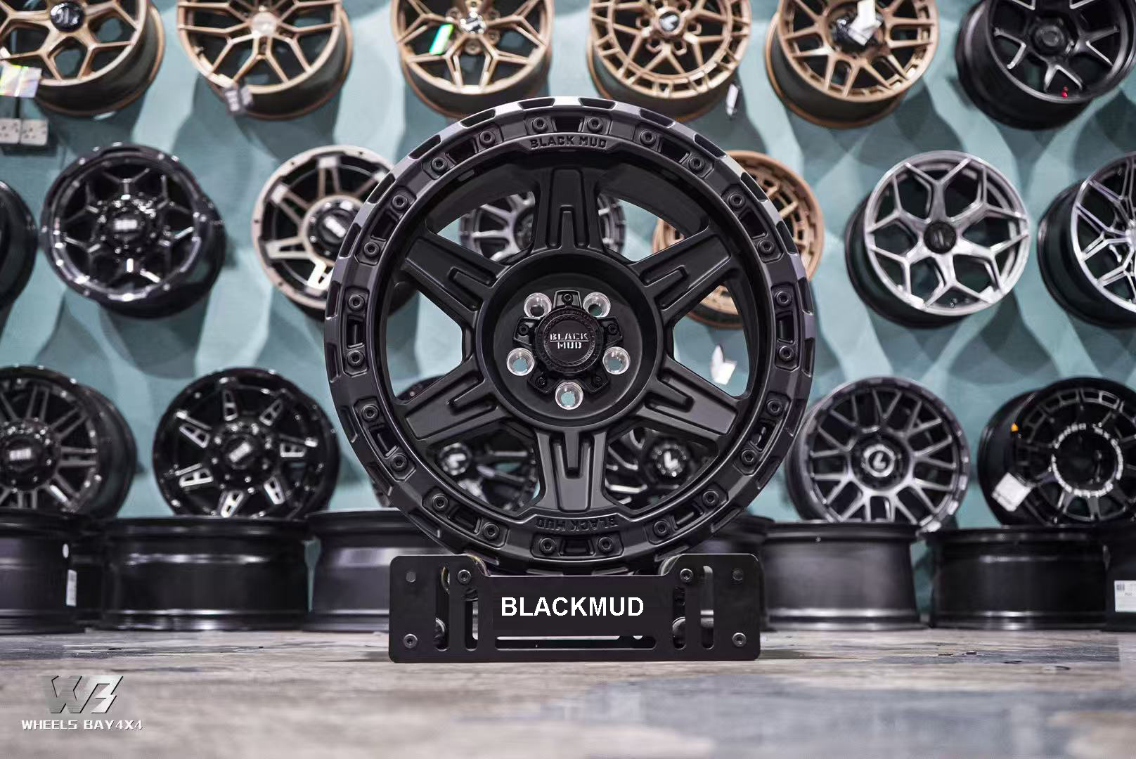 BLACKMUD590.jpg BLACKMUD590.jpg